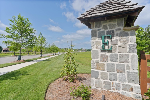 116 Blackberry Boulevard