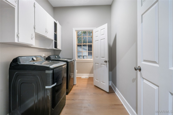 3394 Cloverdale Road