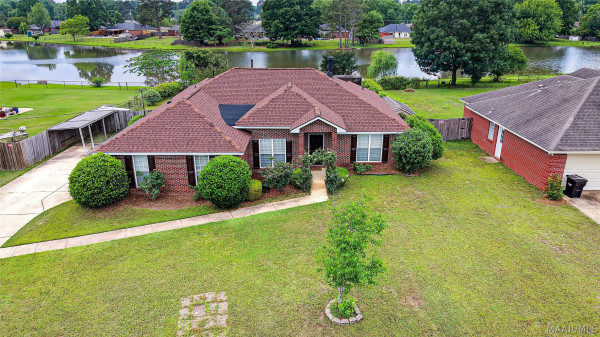 241 Lakeshore Drive
