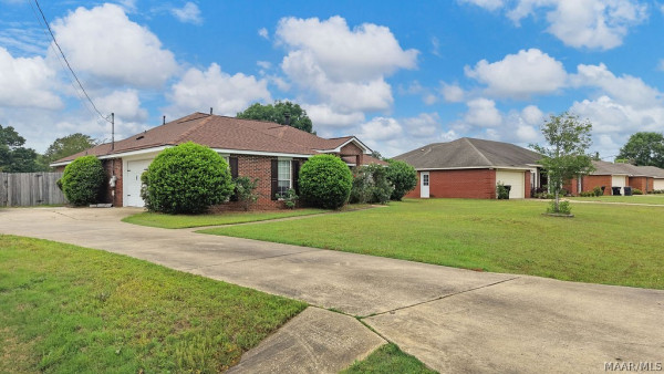 241 Lakeshore Drive