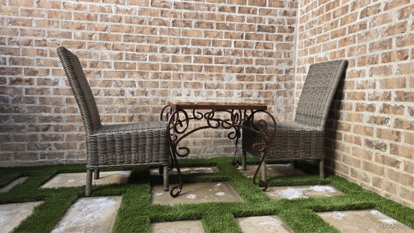 4517 Broadwick Street