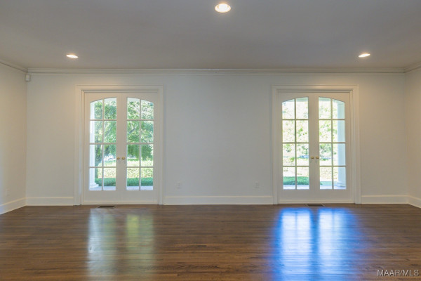 3317 Bankhead Avenue