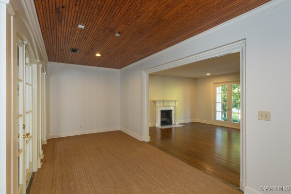 3317 Bankhead Avenue