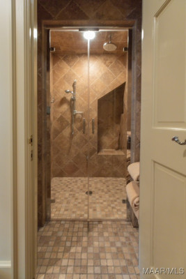 3317 Bankhead Avenue