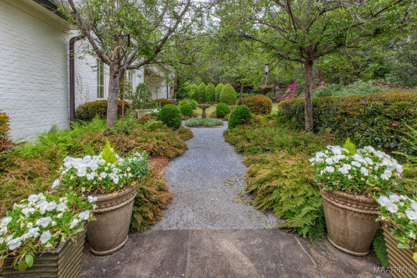 3317 Bankhead Avenue