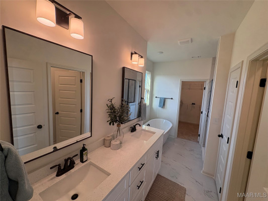 062 Blackberry Boulevard