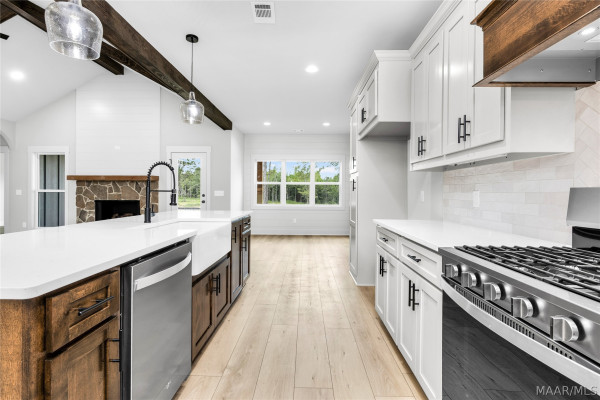 51 Lorie Lee Loop