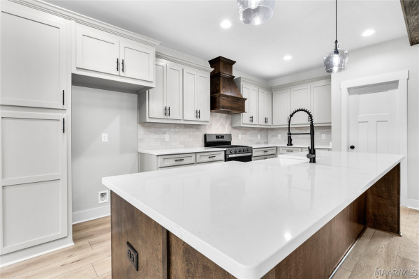 51 Lorie Lee Loop