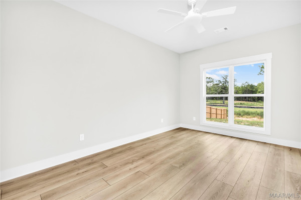 51 Lorie Lee Loop