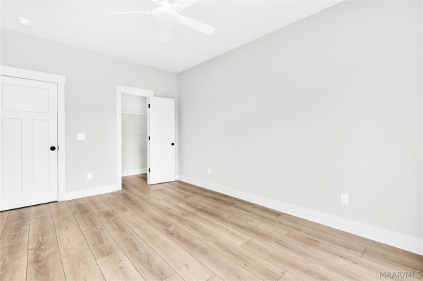 51 Lorie Lee Loop
