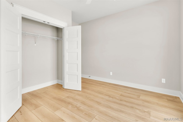 18 Lorie Lee Loop