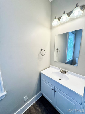 641 E Edgemont Avenue