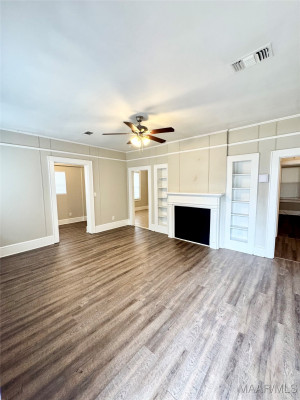 641 E Edgemont Avenue