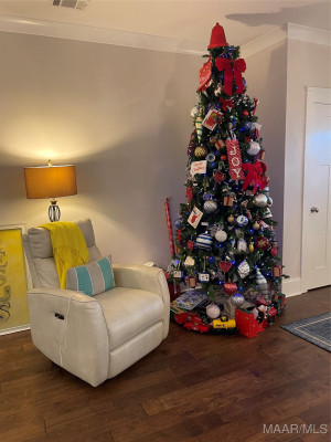 140 Avenue Of The Orchards Avenue