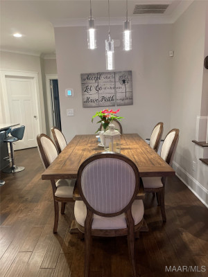 140 Avenue Of The Orchards Avenue