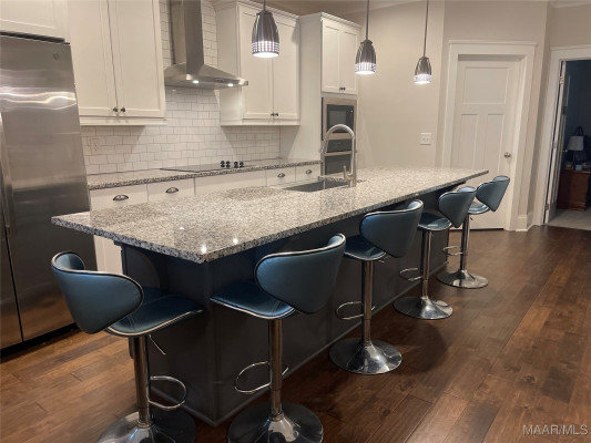 140 Avenue Of The Orchards Avenue