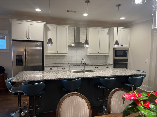 140 Avenue Of The Orchards Avenue