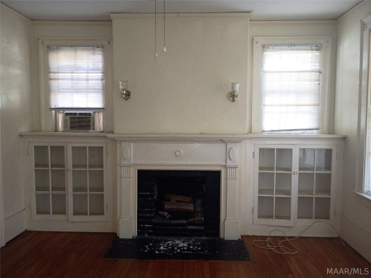 1808 HIGHLAND Avenue