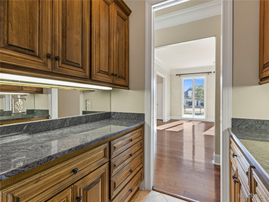 6311 Charles Towne Square