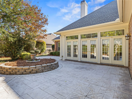 6311 Charles Towne Square