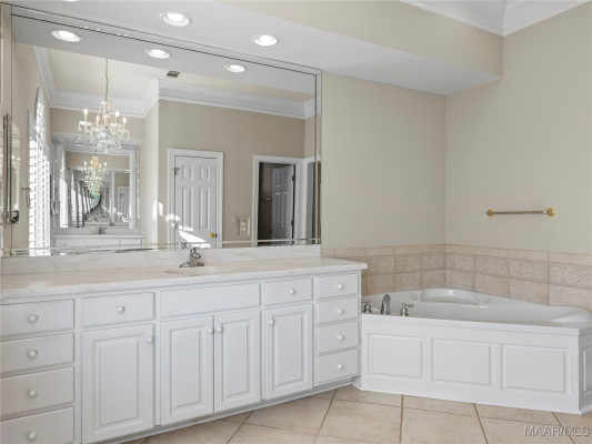 6311 Charles Towne Square