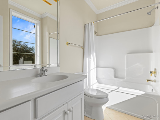 6311 Charles Towne Square