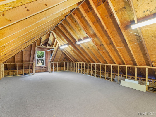 6311 Charles Towne Square