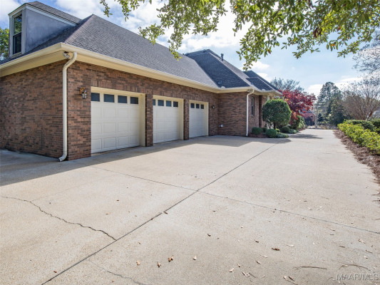 6311 Charles Towne Square