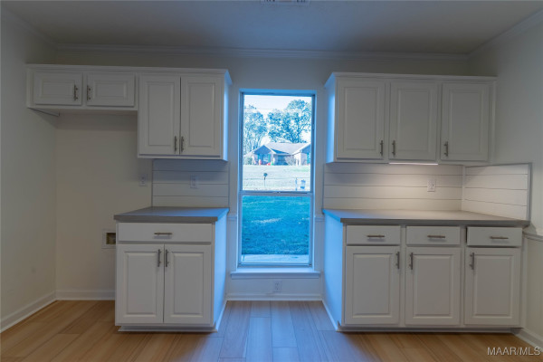 439 High Ridge