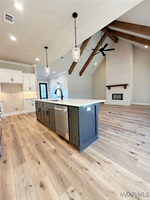 200 Mountain Laurel Ridge