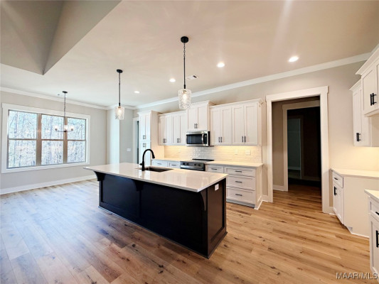 200 Mountain Laurel Ridge