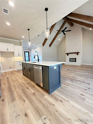 200 Mountain Laurel Ridge