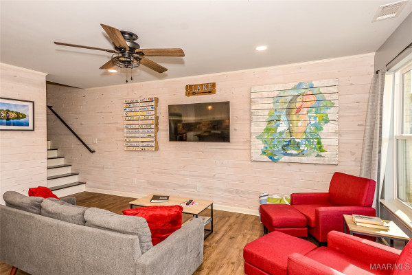 310 Fern Road