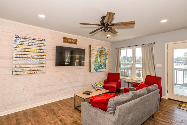 310 Fern Road