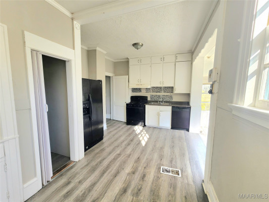 3227 Norman Bridge Road