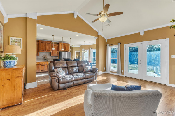 418 Flatwood Spur