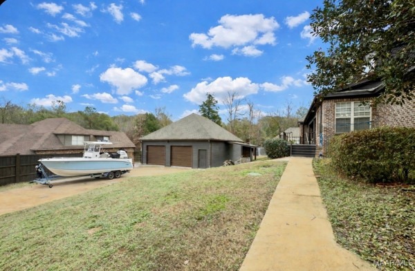 84 ELKMONT Way