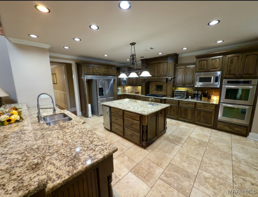 84 ELKMONT Way