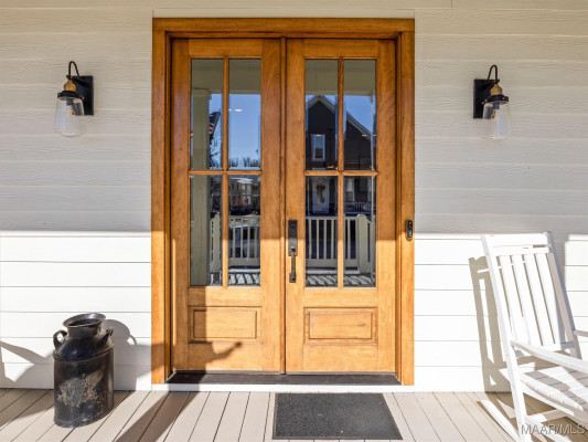 121 Hillbrook Drive