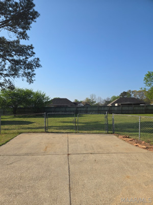1715 FORMOSA Court