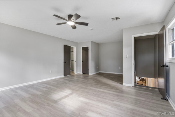 1110 Deramus Court