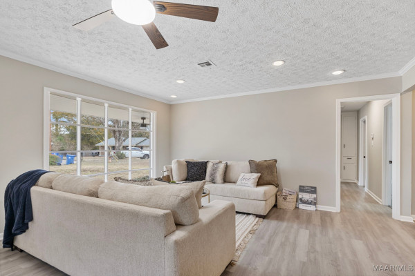1110 Deramus Court