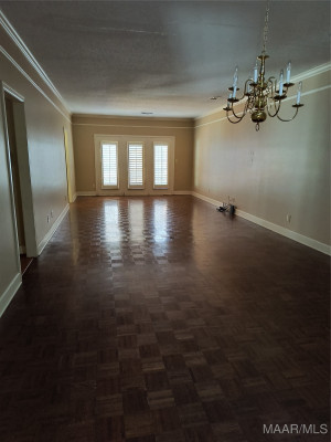 2065 Hazel Hedge Lane