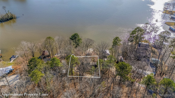 580 Lake Shore Drive