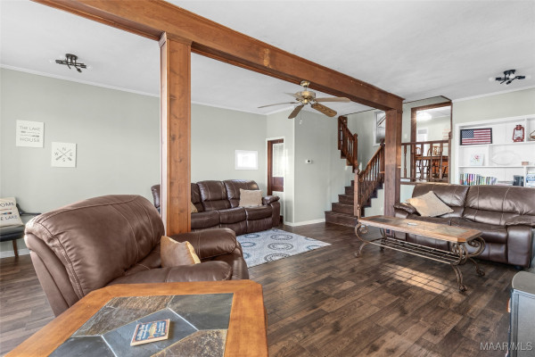 580 Lake Shore Drive
