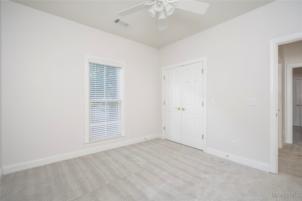 5540 Ash Grove Circle