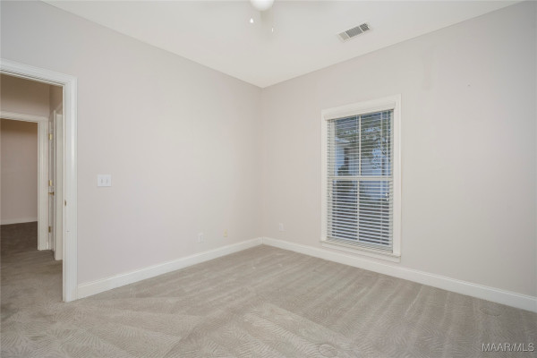 5540 Ash Grove Circle