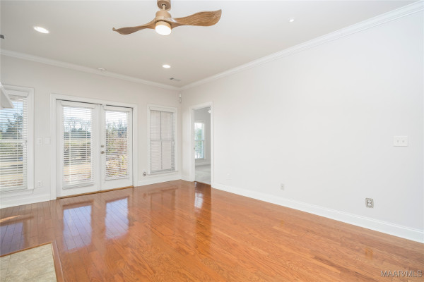 5540 Ash Grove Circle