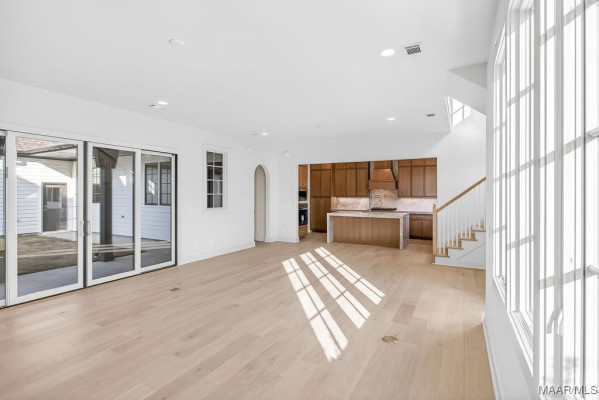 4559 Bloomsbury Street