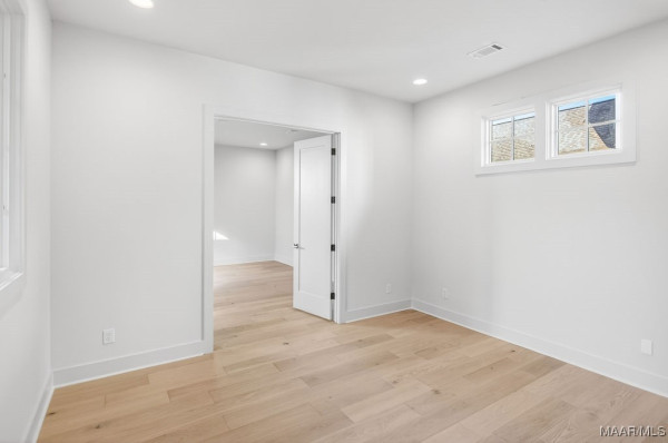 4559 Bloomsbury Street